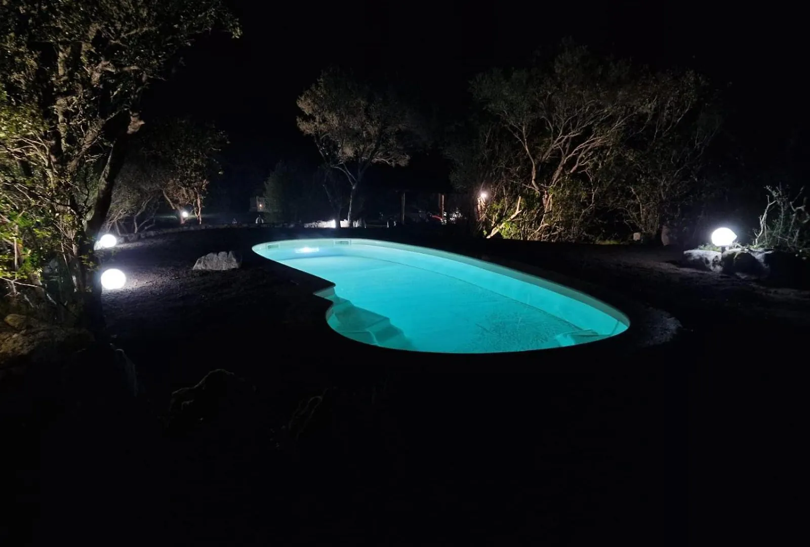 Exclusive Villa Bianca كوغنانا