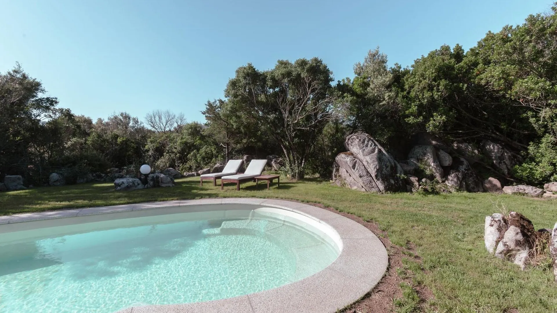 Exclusive Villa Bianca كوغنانا