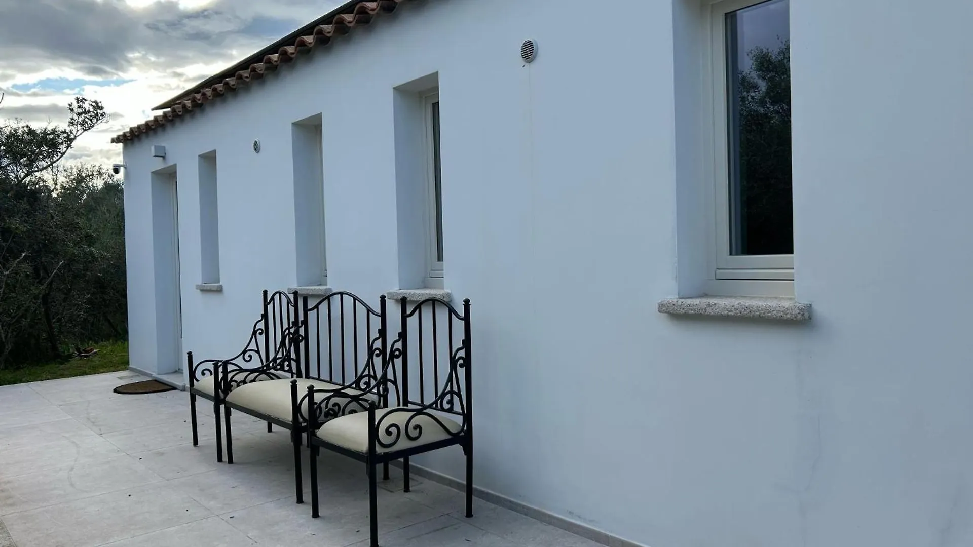 Exclusive Villa Bianca كوغنانا